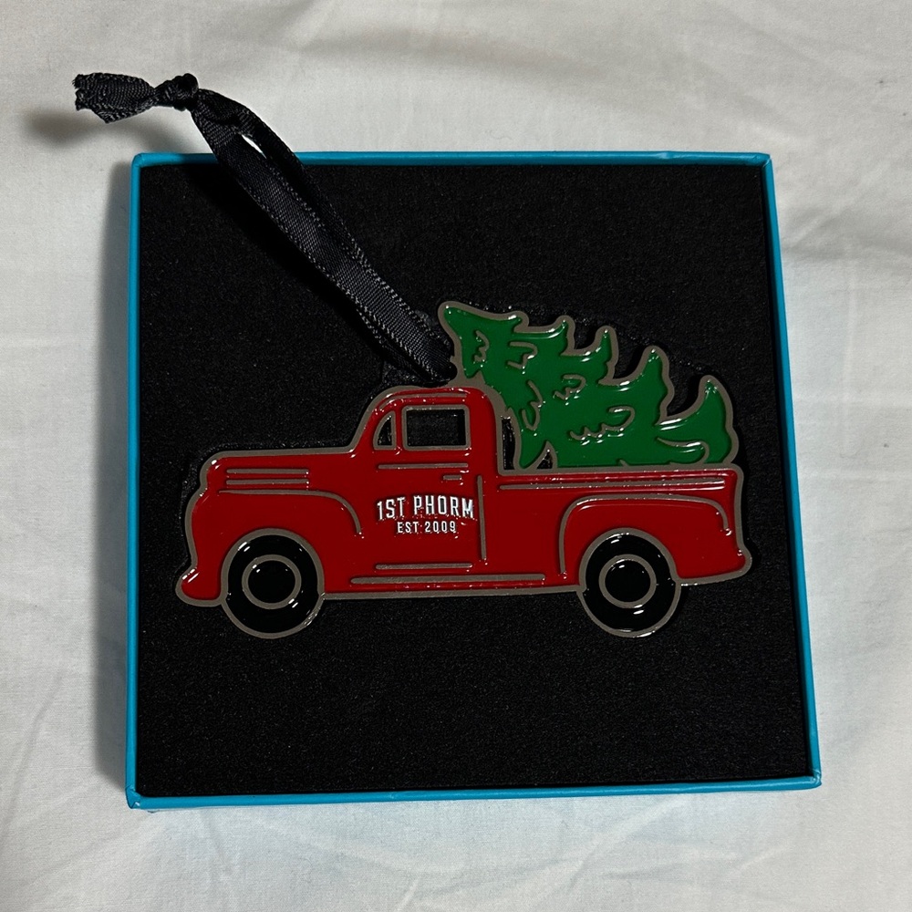 1st Phorm Truck Ornament